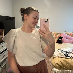 NWOT cream flutter sleeve top